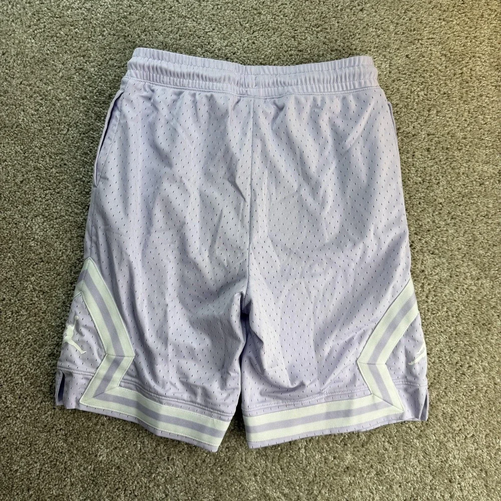 Jordan Shorts Boys XL Purple Mesh Athletic Basketball Gym Activewear Drawstring